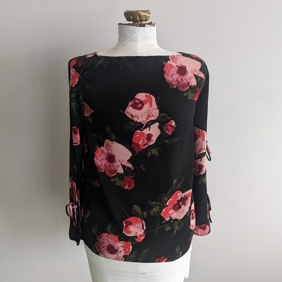 Aritzia Wilfred Floral Tied Sleeve Blouse - Picture 2 of 3